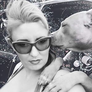 Meet your Posher, Alexia